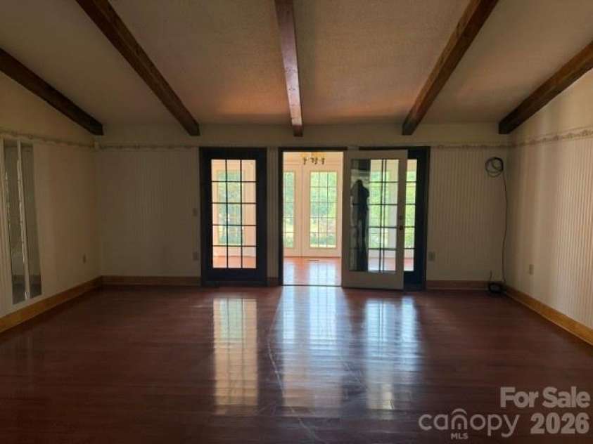 1764 Spurgeon Road, Hickory, NC 28602.  MLS# CAR4390819, YatesRealty ID 28725. 