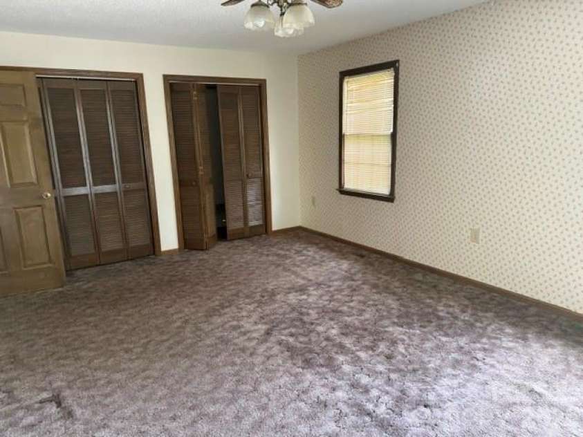 1764 Spurgeon Road, Hickory, NC 28602.  MLS# CAR4390819, YatesRealty ID 28725. 