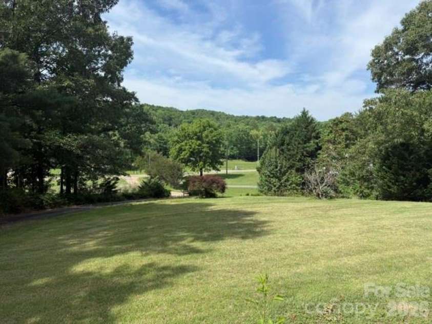 1764 Spurgeon Road, Hickory, NC 28602.  MLS# CAR4390819, YatesRealty ID 28725. 