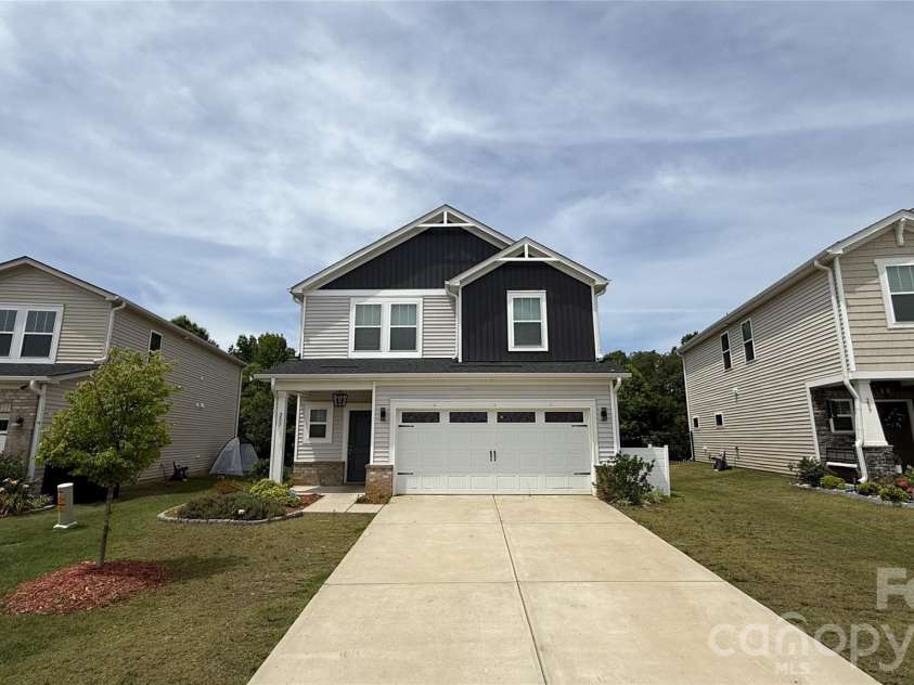 205 Canoga Avenue, York, SC 29745.  MLS# CAR4390829, YatesRealty ID 28726. 