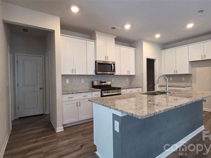 205 Canoga Avenue, York, SC 29745.  MLS# CAR4390829, YatesRealty ID 28726. 