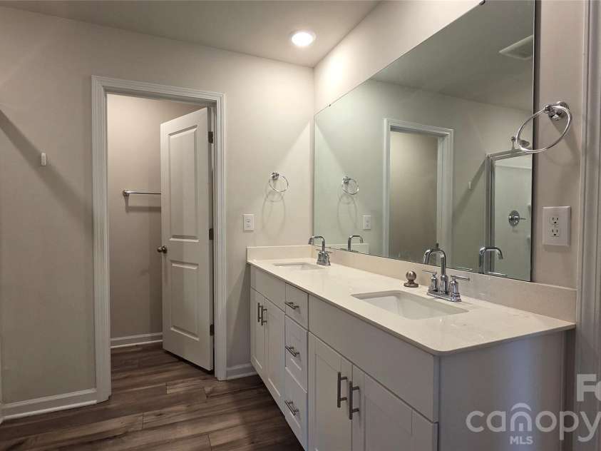 205 Canoga Avenue, York, SC 29745.  MLS# CAR4390829, YatesRealty ID 28726. 