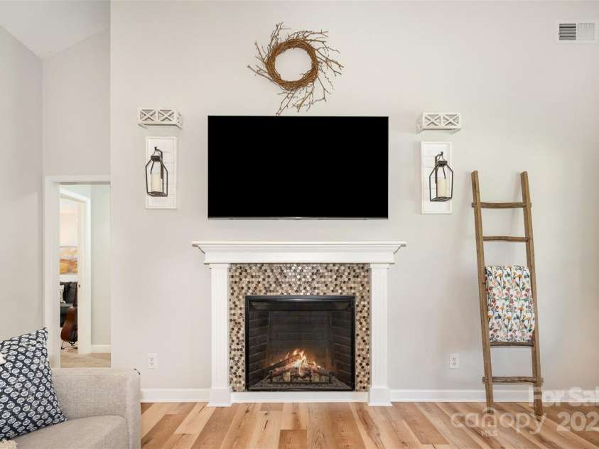 551 Sand Trap Drive, York, SC 29745.  MLS# CAR4274001, YatesRealty ID 28726. 