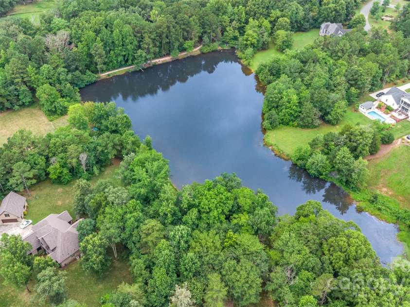 551 Sand Trap Drive, York, SC 29745.  MLS# CAR4274001, YatesRealty ID 28726. 