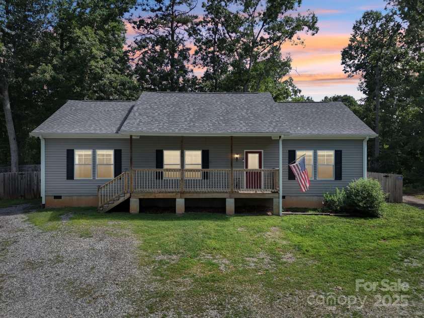 10 Memory Lane, Arden, NC 28704.  MLS# CAR4280435, YatesRealty ID 28727. 