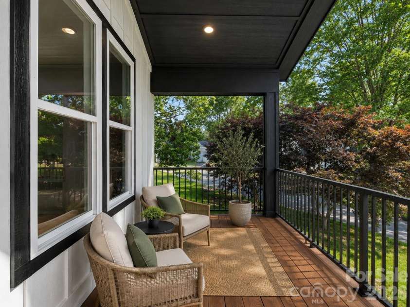 45 Klimovych Road, Hendersonville, NC 28792.  MLS# CAR4390237, YatesRealty ID 28727. Front Porch