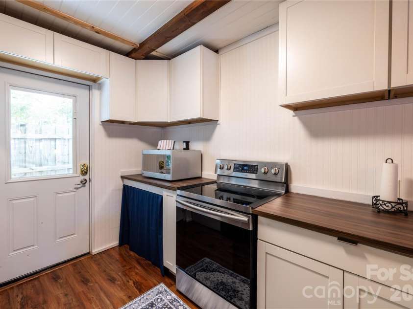 110 & 112 Laurel Ridge Ridge, Mount Gilead, NC 27306.  MLS# CAR4389650, YatesRealty ID 28729. 