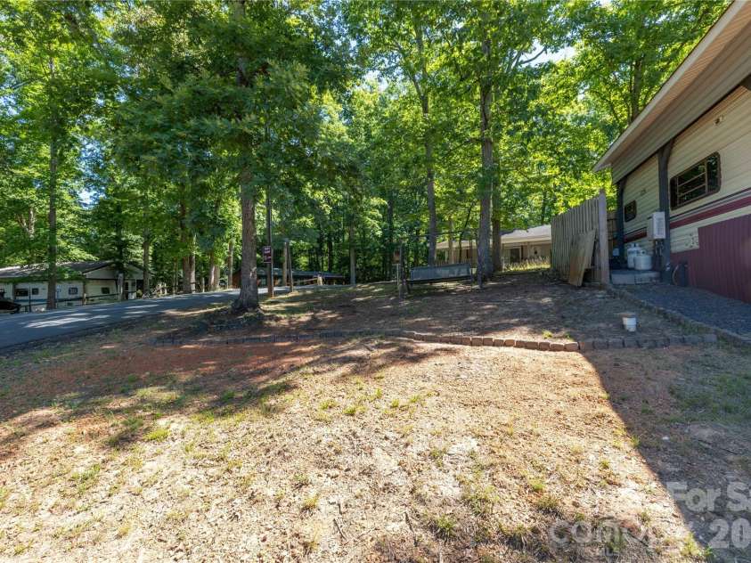 110 & 112 Laurel Ridge Ridge, Mount Gilead, NC 27306.  MLS# CAR4389650, YatesRealty ID 28729. 