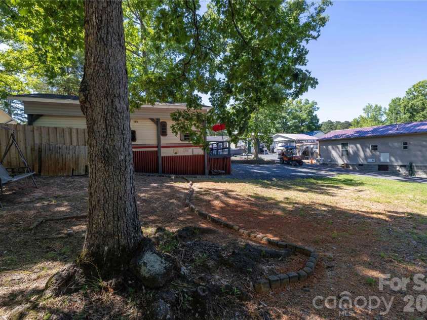 110 & 112 Laurel Ridge Ridge, Mount Gilead, NC 27306.  MLS# CAR4389650, YatesRealty ID 28729. 