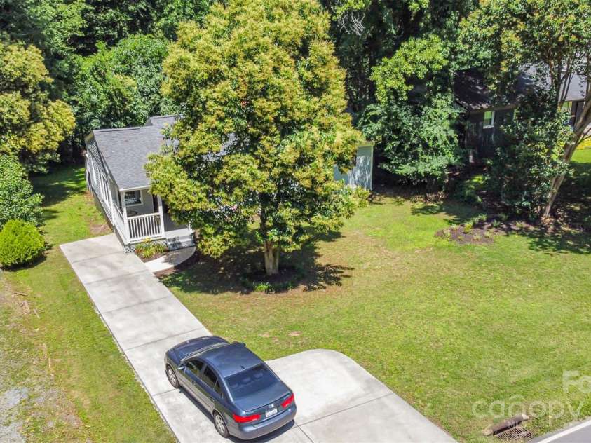 3331 Eastwood Drive, Charlotte, NC 28205.  MLS# CAR4259159, YatesRealty ID 2873. 