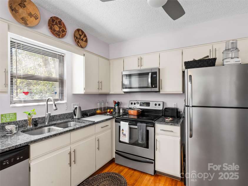 3901 Trinity Court, Asheville, NC 28805.  MLS# CAR4316157, YatesRealty ID 2873. 