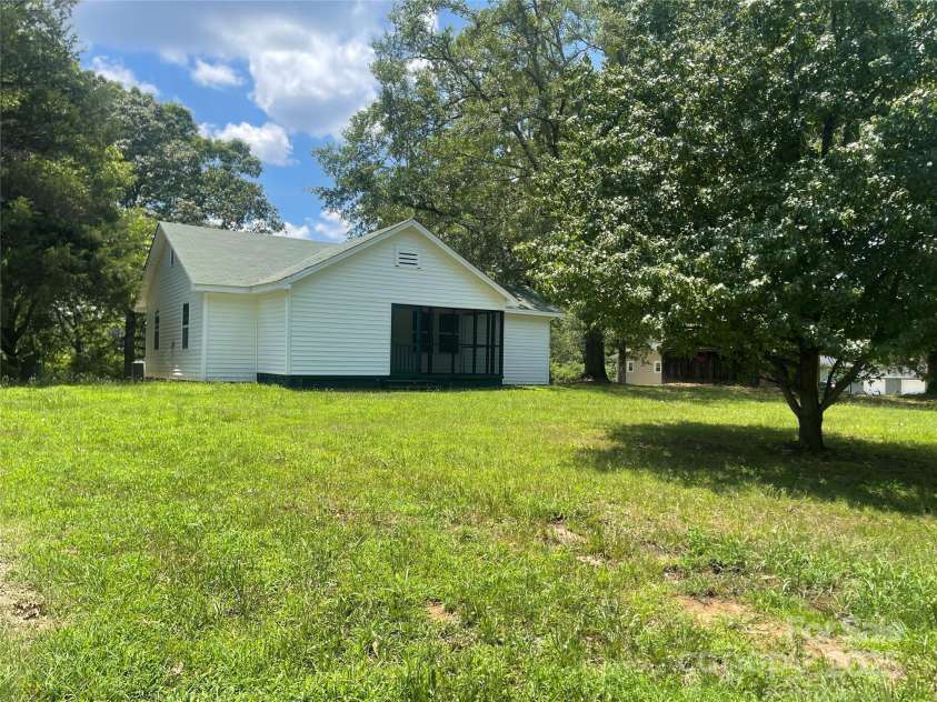 576 Morrow Motor Road, Forest City, NC 28043.  MLS# CAR4278545, YatesRealty ID 28730. 