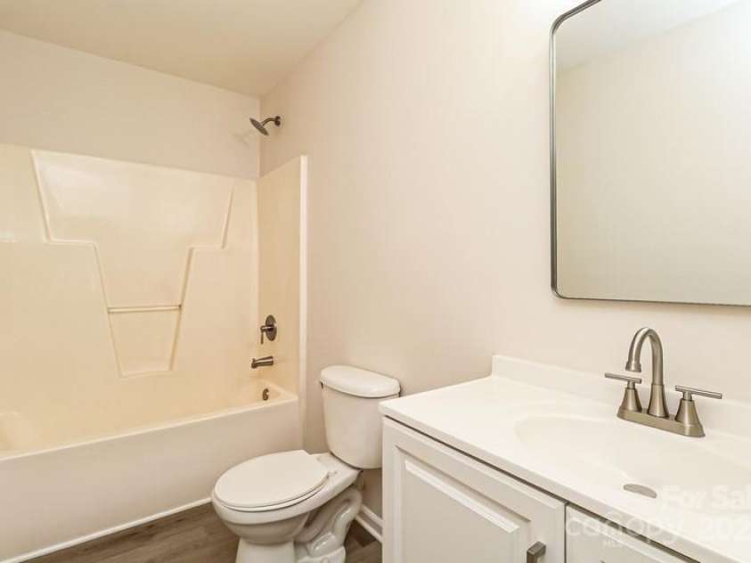 402 Smokehouse Lane, Albemarle, NC 28001.  MLS# CAR4283815, YatesRealty ID 28731. 