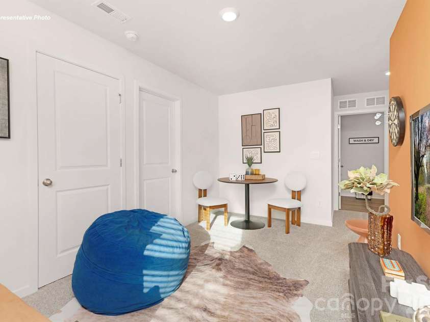 5121 Parker Forest Road, Charlotte, NC 28215.  MLS# CAR4390941, YatesRealty ID 28732. 