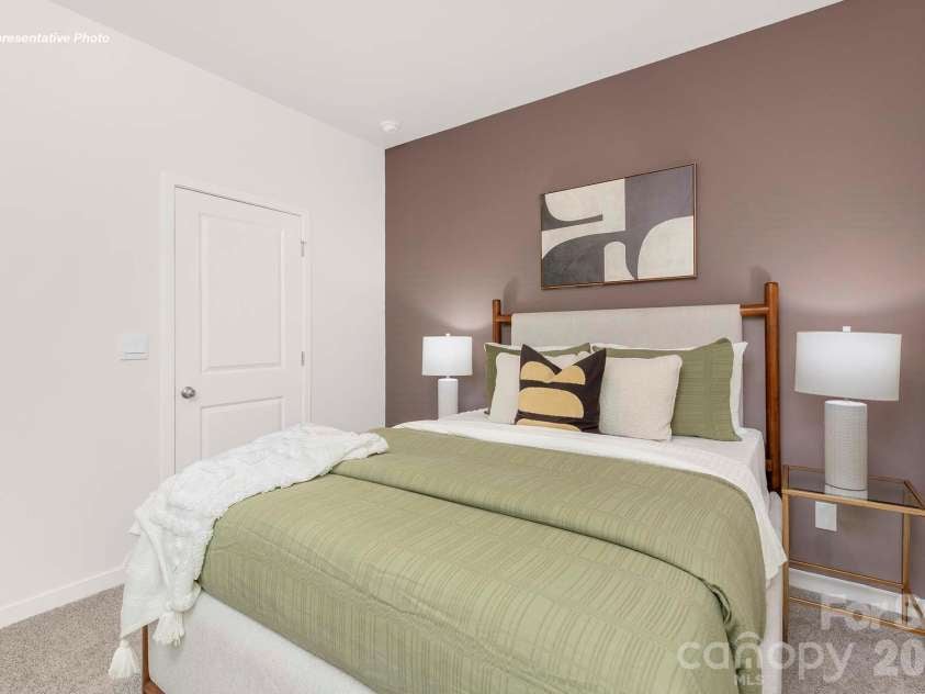 5121 Parker Forest Road, Charlotte, NC 28215.  MLS# CAR4390941, YatesRealty ID 28732. 