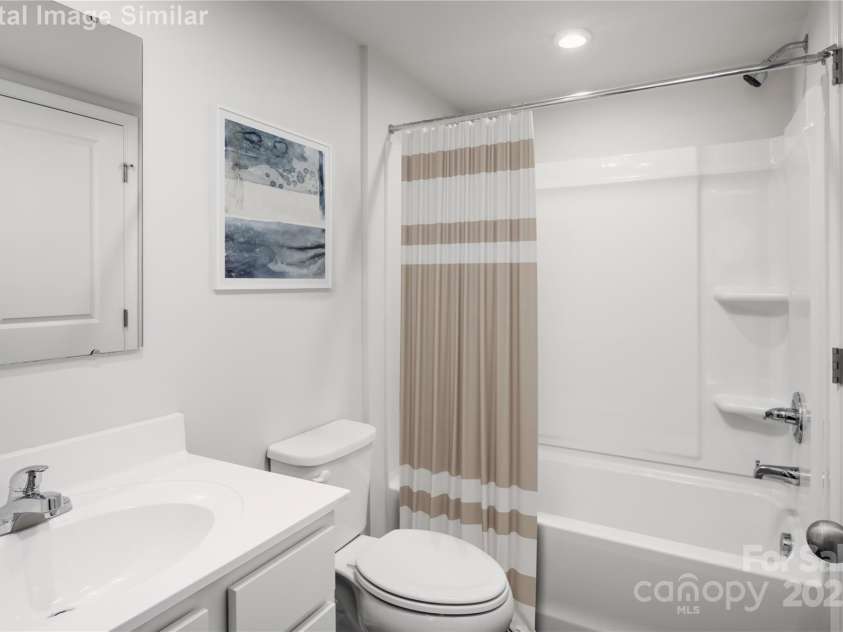 8017 District Drive, Charlotte, NC 28213.  MLS# CAR4280319, YatesRealty ID 28732. 