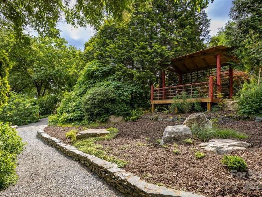 8017 District Drive, Charlotte, NC 28213.  MLS# CAR4280319, YatesRealty ID 28732. Area Photo - Reedy Creek Park - Enjoy hiking trails, a disc golf course, a dog park and community gardens