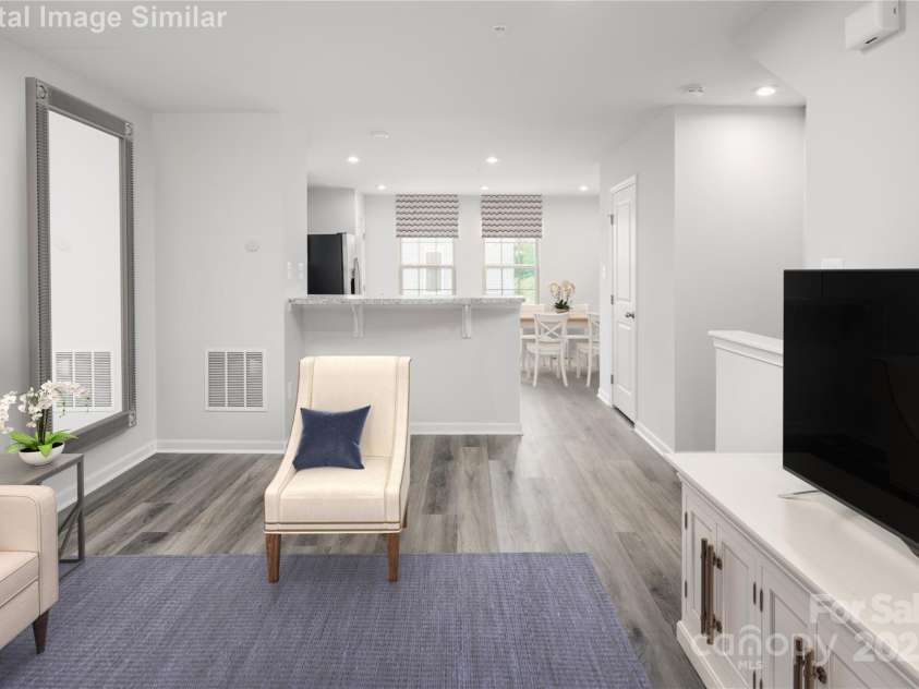 8025 District Drive, Charlotte, NC 28213.  MLS# CAR4280551, YatesRealty ID 28733. 