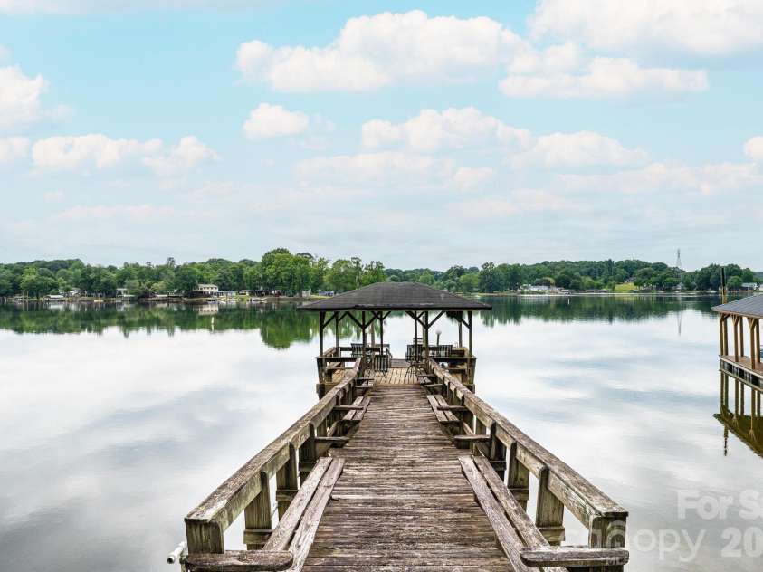 4566 Windward Lane, Catawba, NC 28609.  MLS# CAR4390926, YatesRealty ID 28734. 