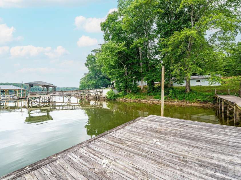 4566 Windward Lane, Catawba, NC 28609.  MLS# CAR4390926, YatesRealty ID 28734. 