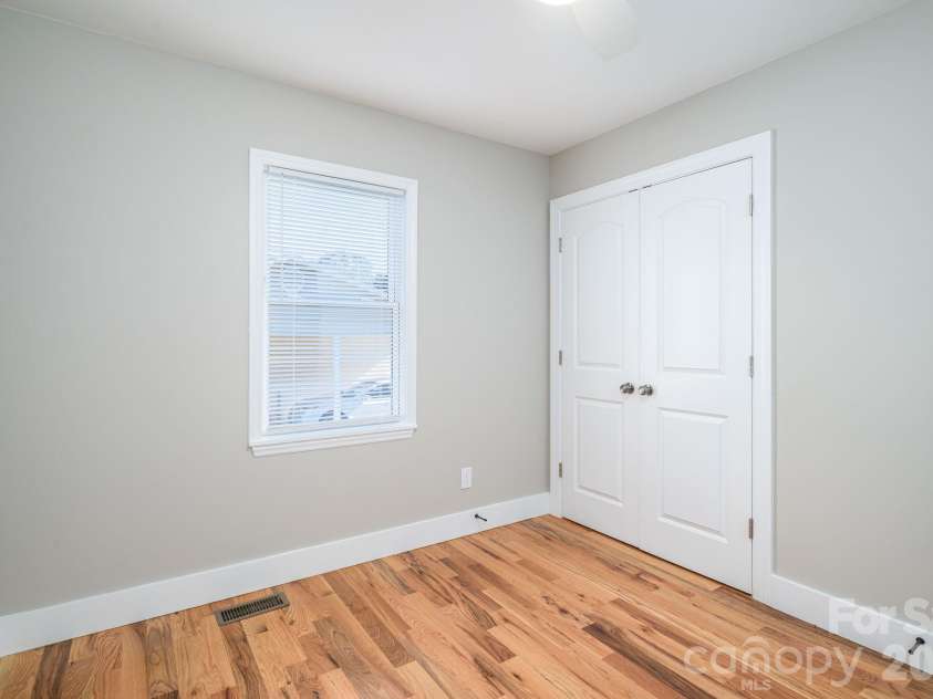 412 Forest Drive, Maiden, NC 28650.  MLS# CAR4389882, YatesRealty ID 28737. Bedroom 3