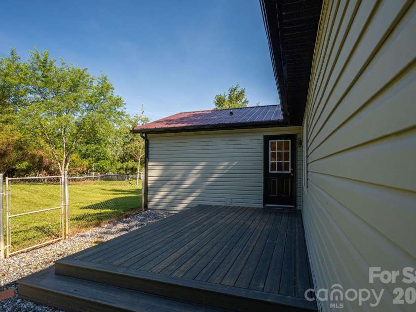 412 Forest Drive, Maiden, NC 28650.  MLS# CAR4389882, YatesRealty ID 28737. Rear Deck