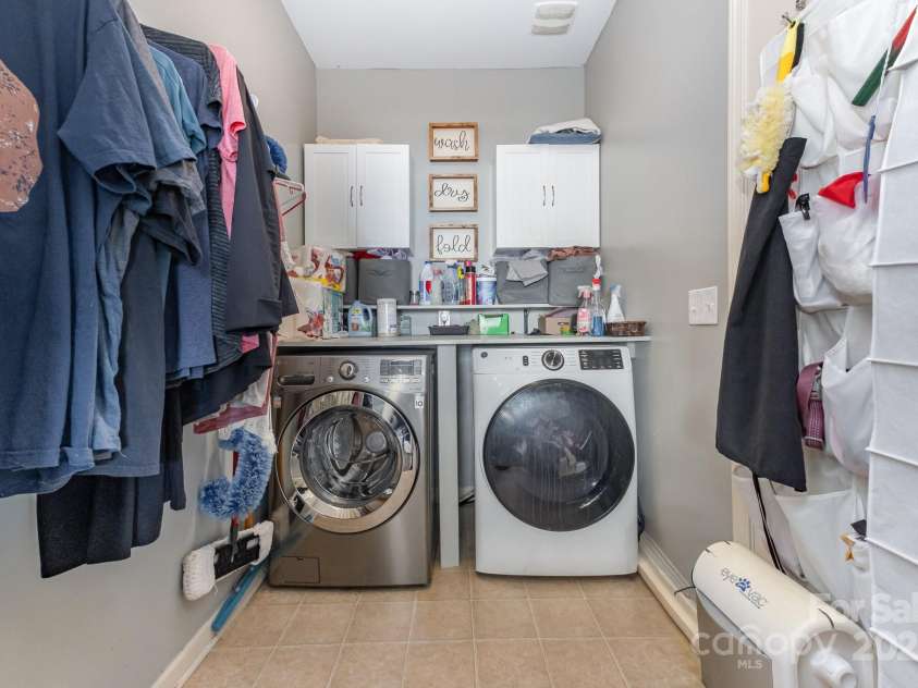 217 Fielding Street, Mount Holly, NC 28120.  MLS# CAR4279869, YatesRealty ID 28738. 