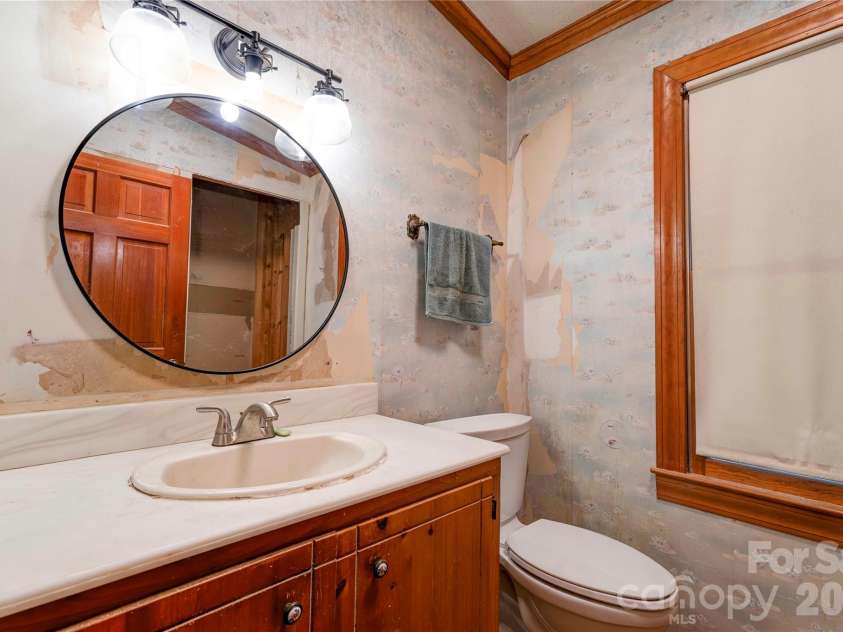 1419 Melrose Drive, Shelby, NC 28152.  MLS# CAR4390239, YatesRealty ID 28739. Bath 2