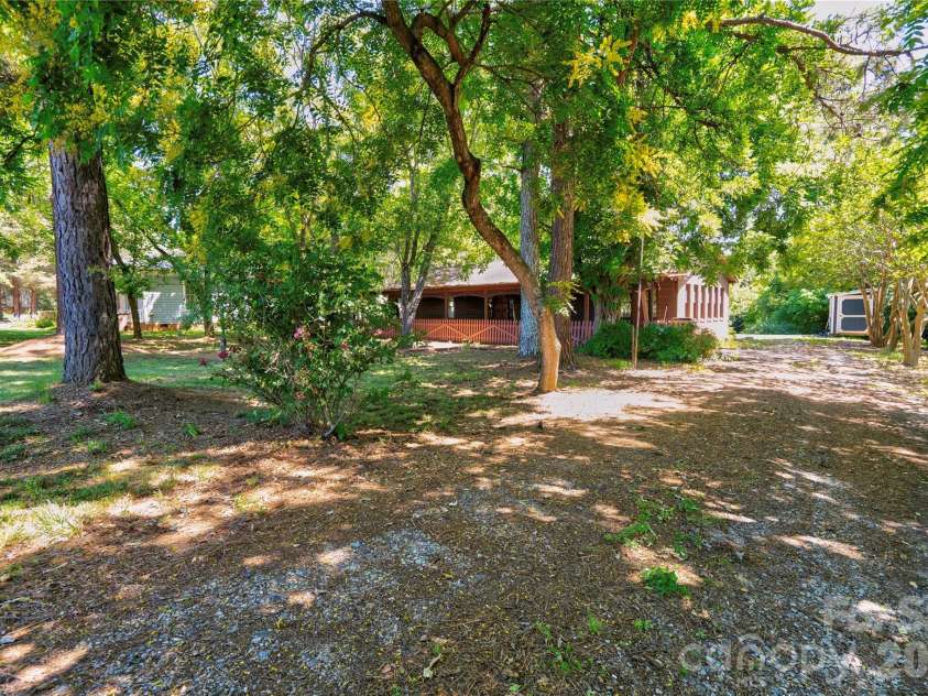 1419 Melrose Drive, Shelby, NC 28152.  MLS# CAR4390239, YatesRealty ID 28739. Gravel Driveway
