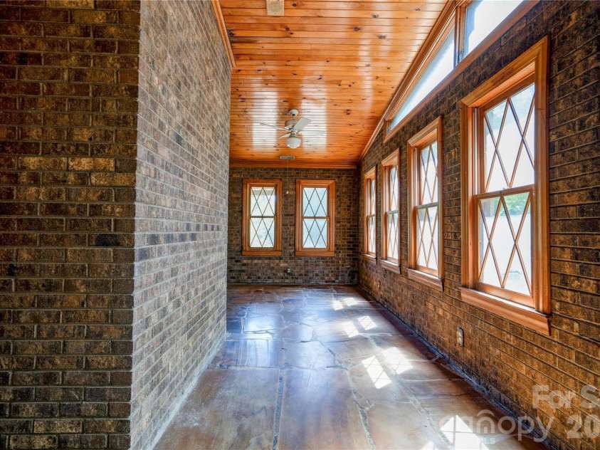 1419 Melrose Drive, Shelby, NC 28152.  MLS# CAR4390239, YatesRealty ID 28739. Sunroom