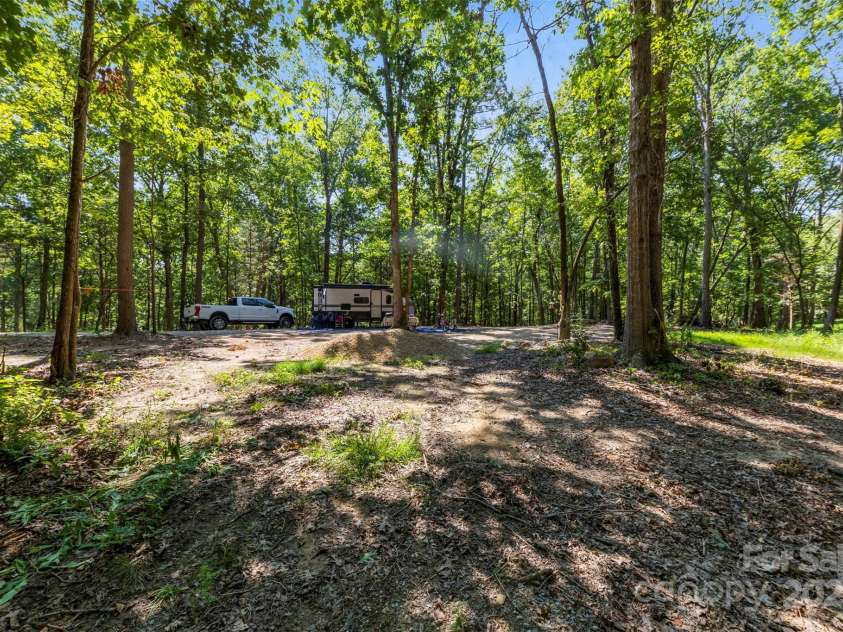 8333 Catawba Cove Drive, Belmont, NC 28012.  MLS# CAR4278915, YatesRealty ID 28739. 