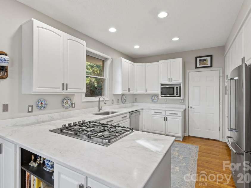 103 Bellshire Drive, Flat Rock, NC 28731.  MLS# CAR4352337, YatesRealty ID 2874. 