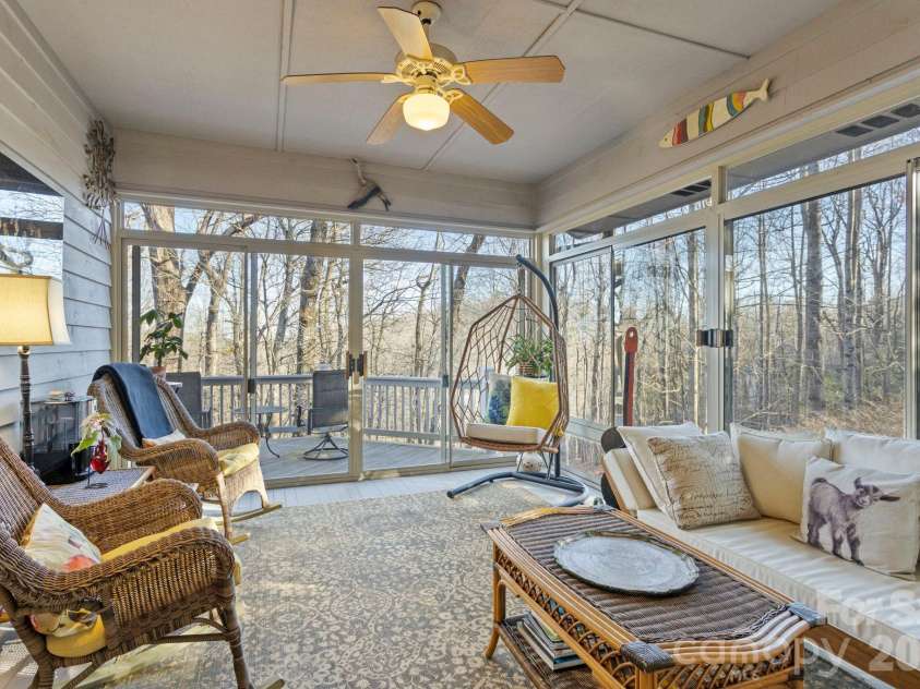 103 Bellshire Drive, Flat Rock, NC 28731.  MLS# CAR4352337, YatesRealty ID 2874. 