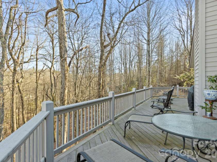 103 Bellshire Drive, Flat Rock, NC 28731.  MLS# CAR4352337, YatesRealty ID 2874. 