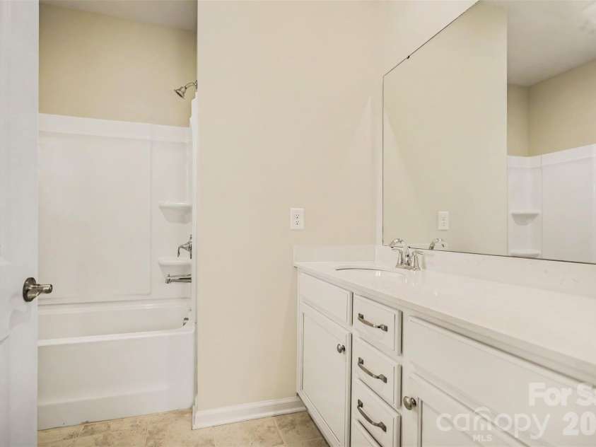 5019 Chegall Crossing Way, Mount Holly, NC 28120.  MLS# CAR4391007, YatesRealty ID 28740. 