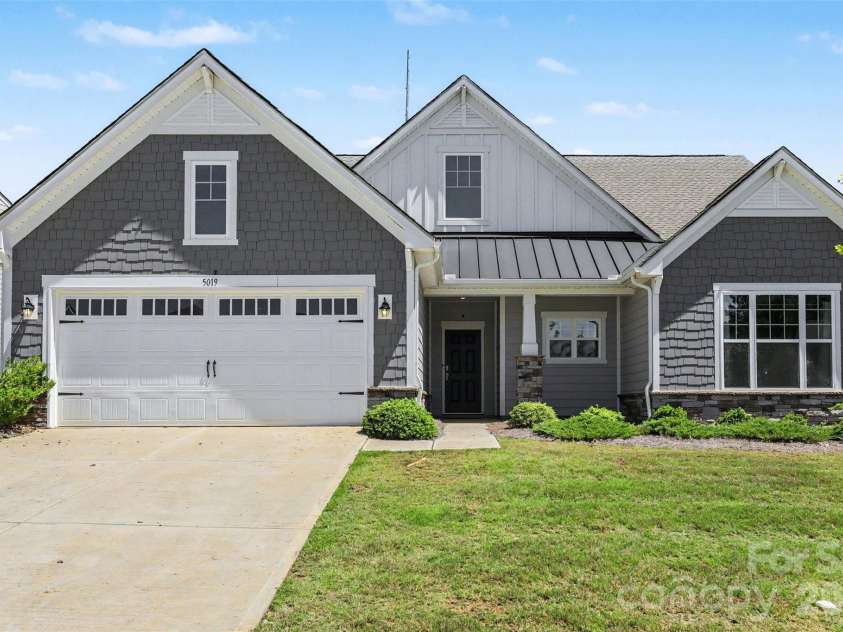 5019 Chegall Crossing Way, Mount Holly, NC 28120.  MLS# CAR4391007, YatesRealty ID 28740. 