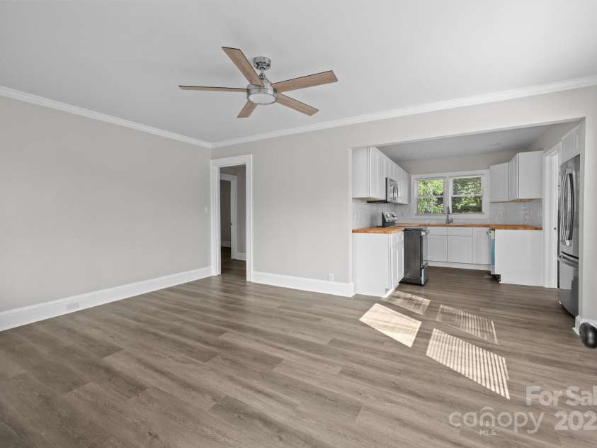 59 Mckinnon Avenue, Concord, NC 28025.  MLS# CAR4280953, YatesRealty ID 28740. 