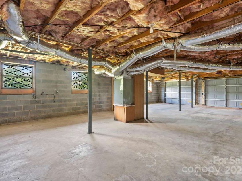 343 Highland Drive, Marion, NC 28752.  MLS# CAR4281875, YatesRealty ID 28741. Basement