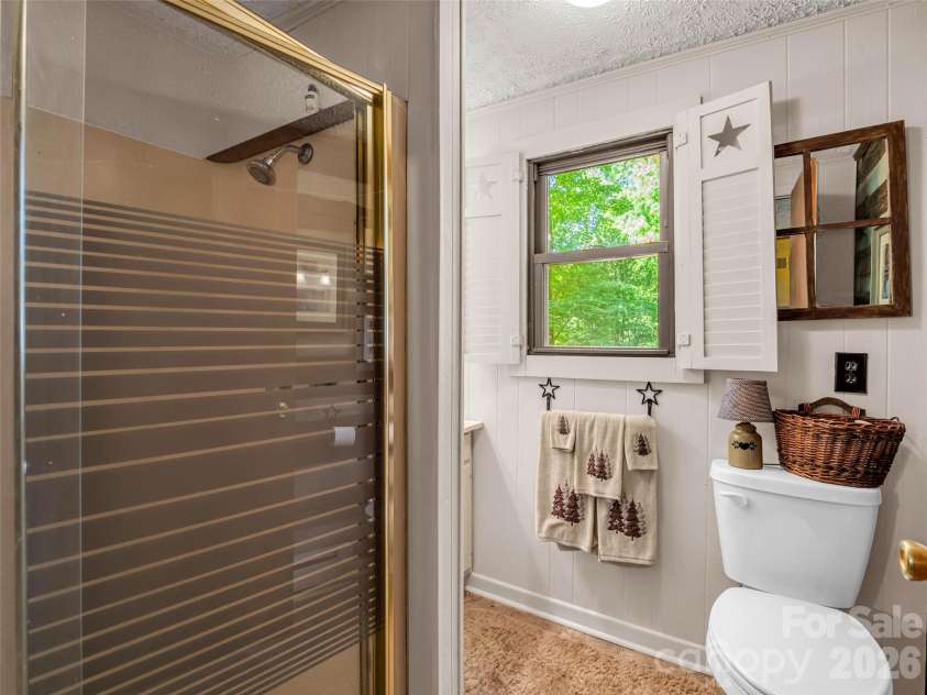 1208 Forest Lake Heights Drive, Nebo, NC 28761.  MLS# CAR4391065, YatesRealty ID 28742. 
