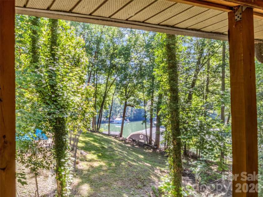 1208 Forest Lake Heights Drive, Nebo, NC 28761.  MLS# CAR4391065, YatesRealty ID 28742. 