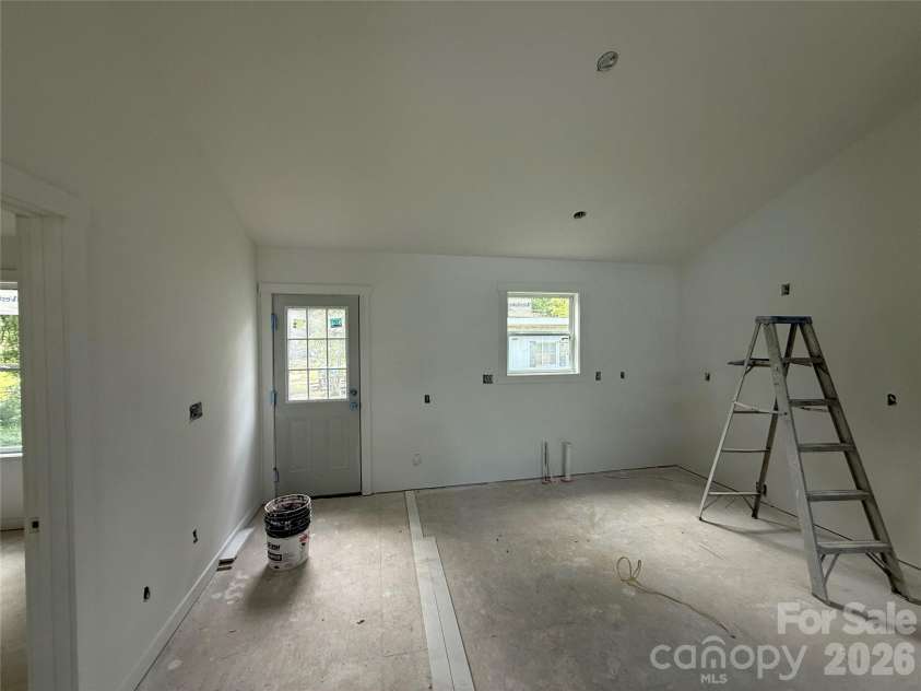 106 Penn Street, Monroe, NC 28112.  MLS# CAR4387788, YatesRealty ID 28743. 