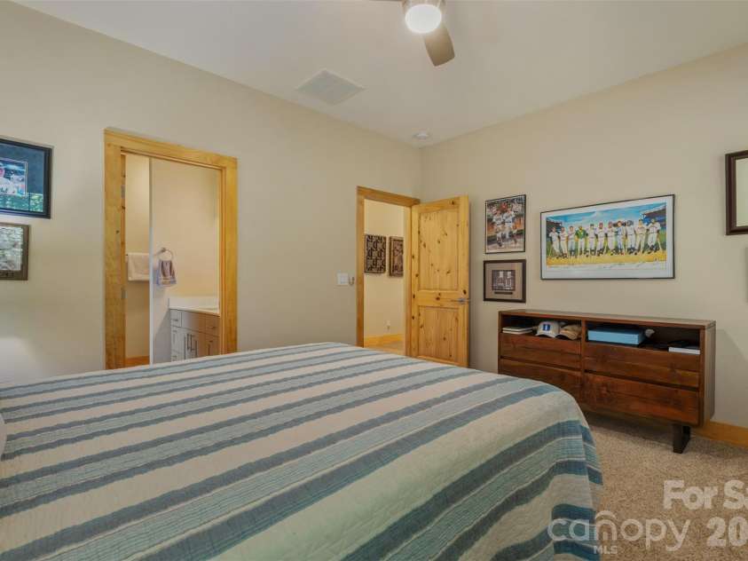 48 River Walk Drive, Asheville, NC 28804.  MLS# CAR4391063, YatesRealty ID 28745. 