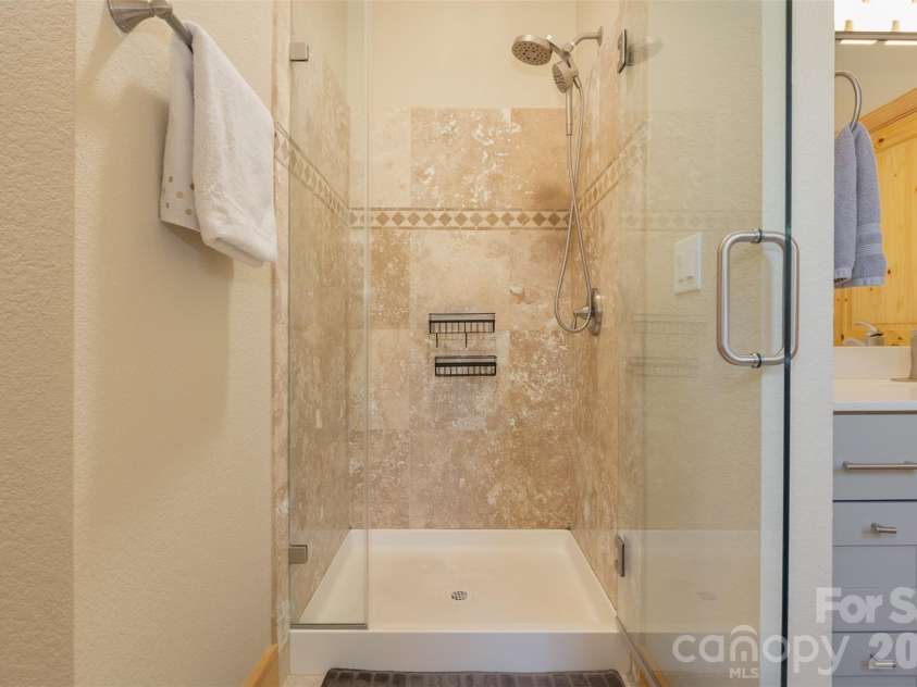 48 River Walk Drive, Asheville, NC 28804.  MLS# CAR4391063, YatesRealty ID 28745. 