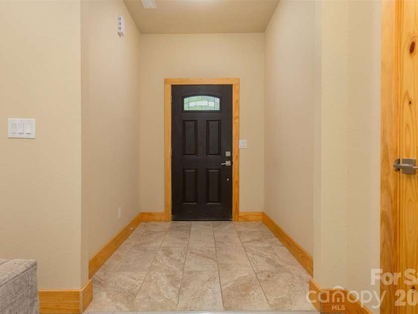 48 River Walk Drive, Asheville, NC 28804.  MLS# CAR4391063, YatesRealty ID 28745. 