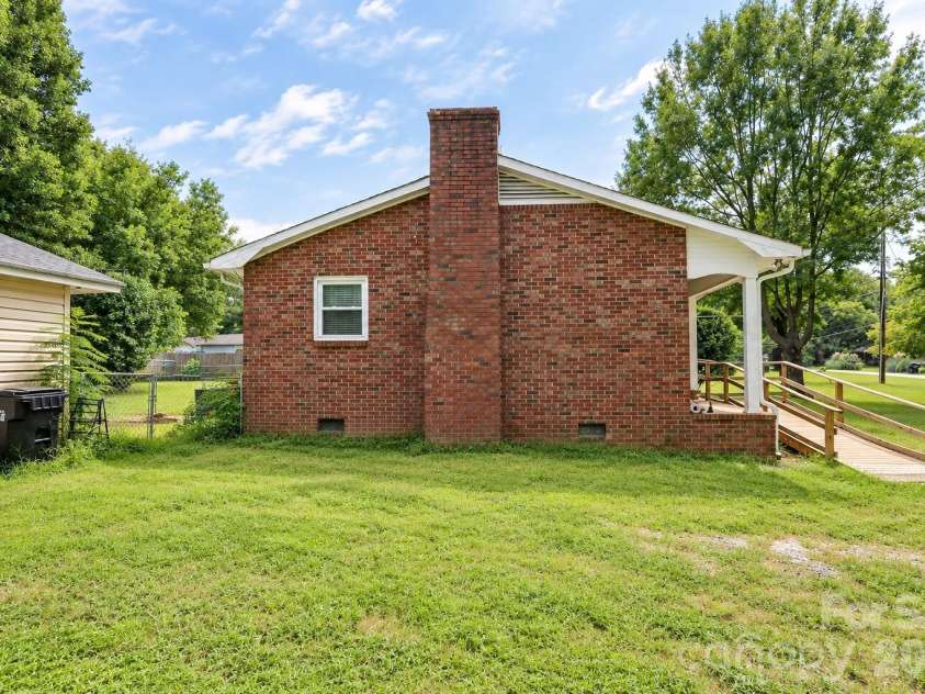 9289 Fisher Road, Rockwell, NC 28138.  MLS# CAR4422828, YatesRealty ID 28746. 
