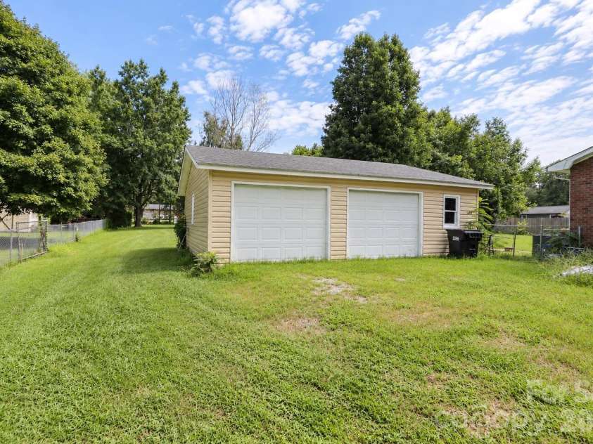 9289 Fisher Road, Rockwell, NC 28138.  MLS# CAR4422828, YatesRealty ID 28746. 