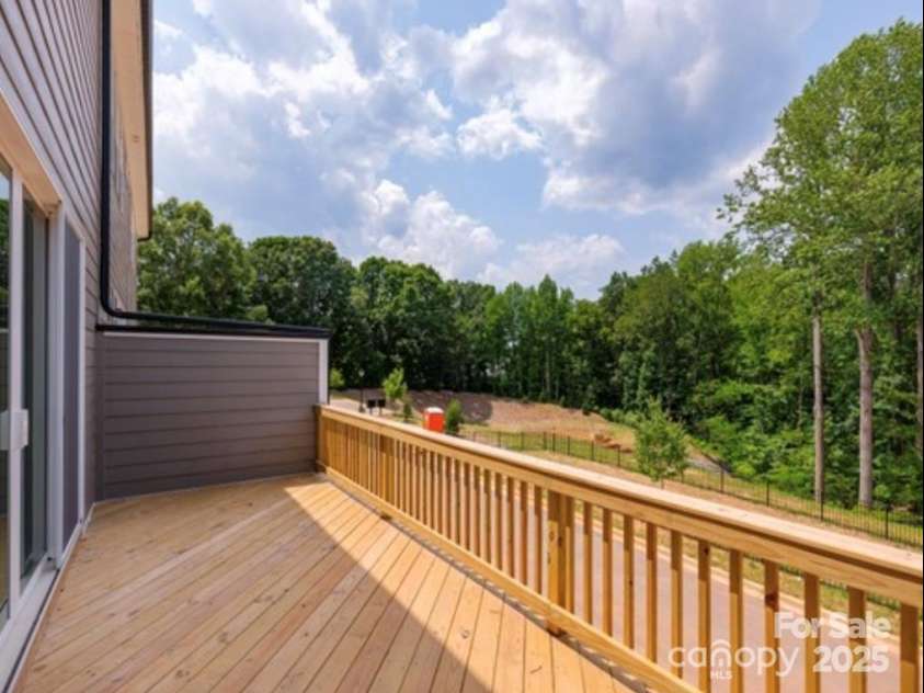 114 Glencoe Lane, Mooresville, NC 28117.  MLS# CAR4221976, YatesRealty ID 28747. 