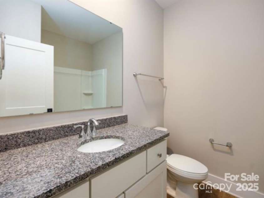114 Glencoe Lane, Mooresville, NC 28117.  MLS# CAR4221976, YatesRealty ID 28747. Secondary Bath