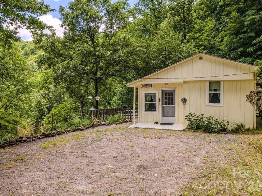 1680 Williamson Road, Whittier, NC 28789.  MLS# CAR4391119, YatesRealty ID 28747. 
