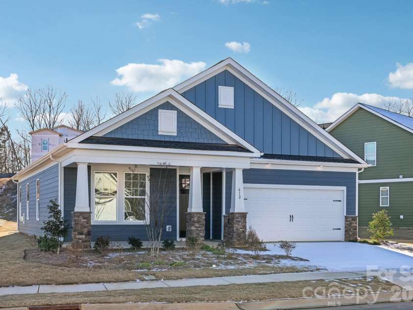 612 Banter Lane, Cramerton, NC 28032.  MLS# CAR4304278, YatesRealty ID 2875. 